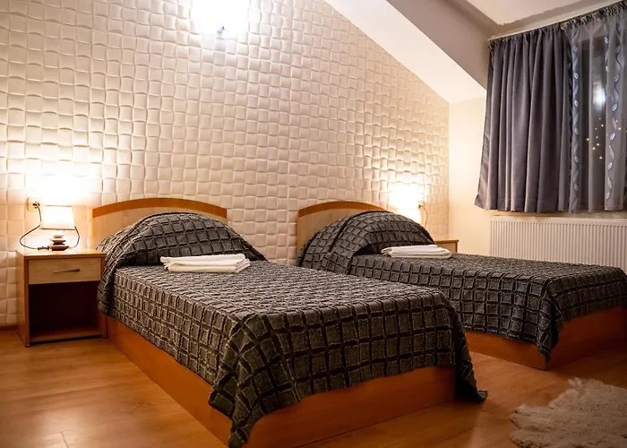 Matsurev Konukevi 3*